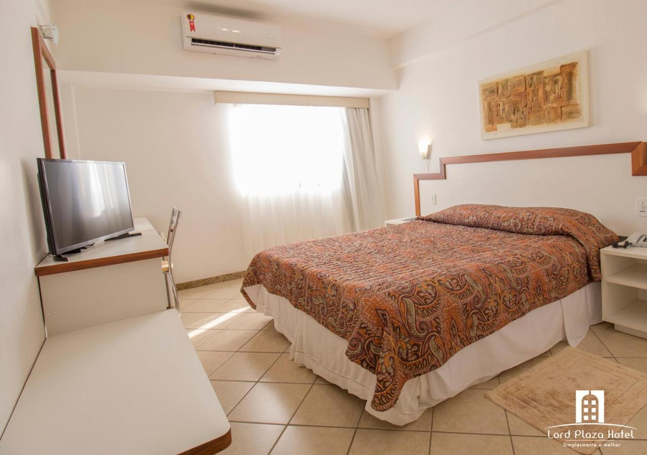 Lord Plaza Hotel Teixeira de Freitas Exterior foto